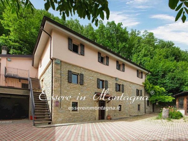 casa indipendente in vendita a Castel d'Aiano