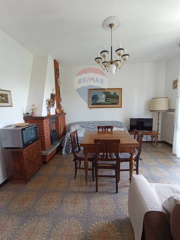 appartamento in vendita a Castel d'Aiano