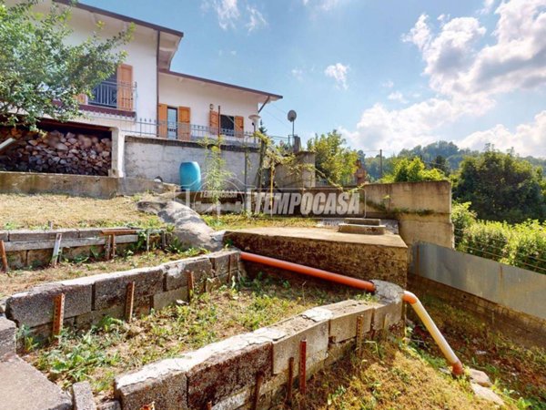 casa indipendente in vendita a Castel d'Aiano in zona Sasso Molare