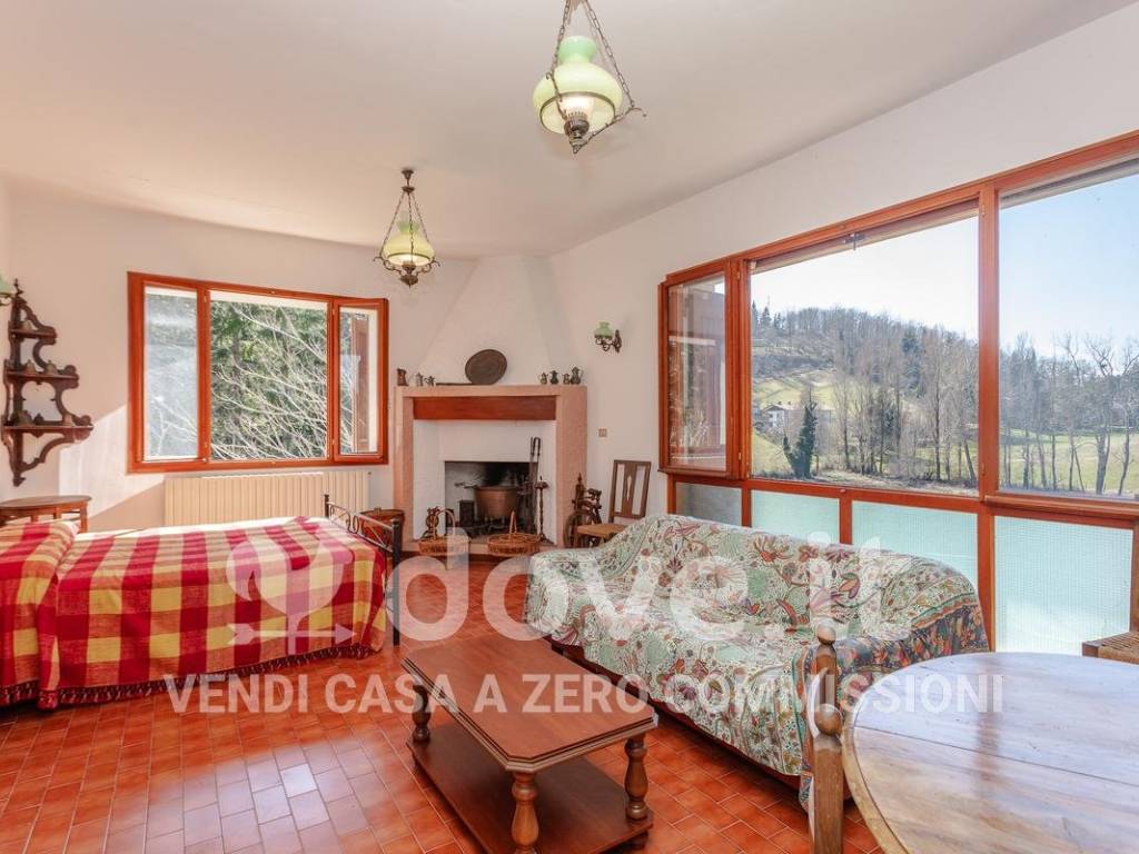 casa indipendente in vendita a Castel d'Aiano