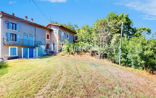 casa indipendente in vendita a Castel d'Aiano