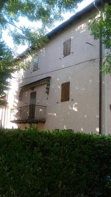 casa indipendente in vendita a Castel d'Aiano in zona Villa d'Aiano