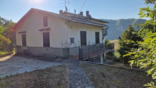 appartamento in vendita a Castel d'Aiano