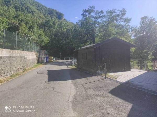 casa indipendente in vendita a Castel d'Aiano in zona Villa d'Aiano
