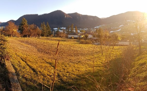 terreno edificabile in vendita a Castel d'Aiano