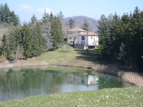 casa indipendente in vendita a Castel d'Aiano