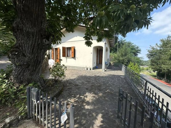 casa indipendente in vendita a Castel d'Aiano