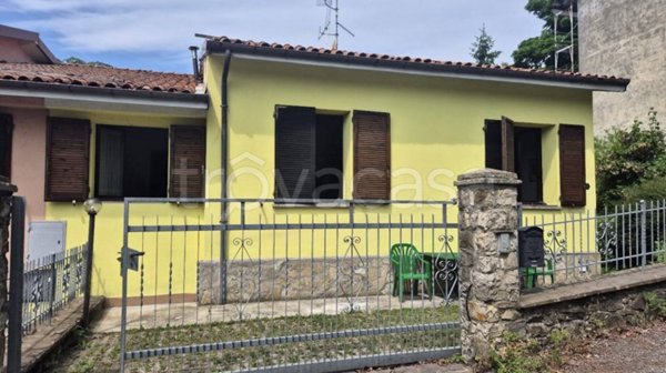 casa indipendente in vendita a Castel d'Aiano in zona Sasso Molare