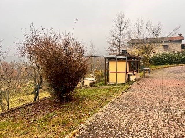 casa indipendente in vendita a Castel d'Aiano