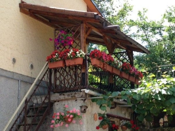casa indipendente in vendita a Castel d'Aiano in zona Villa d'Aiano