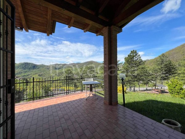 casa indipendente in vendita a Castel d'Aiano