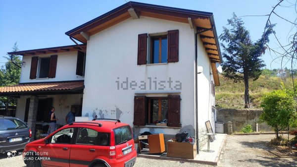 casale in vendita a Castel d'Aiano