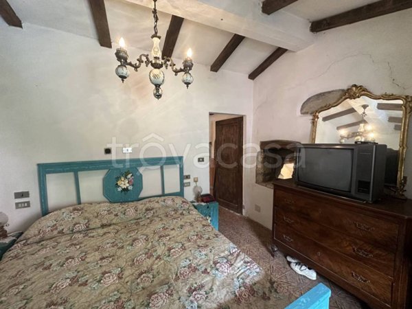 casa indipendente in vendita a Castel d'Aiano in zona Rocca di Roffeno