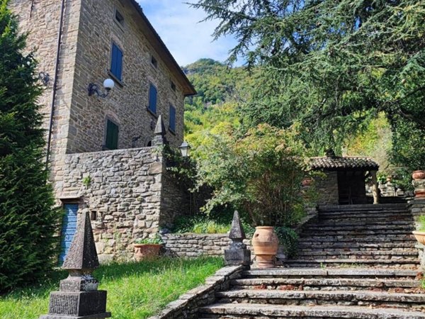 casa indipendente in vendita a Castel del Rio