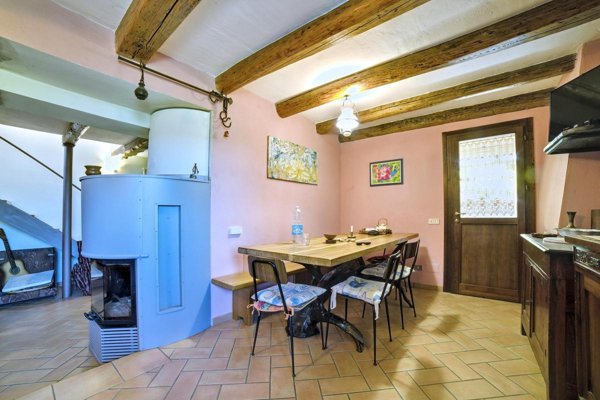 casa indipendente in vendita a Castel del Rio