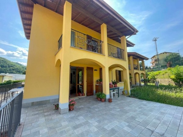 casa semindipendente in vendita a Castel del Rio