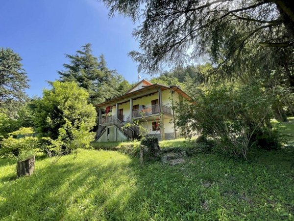 casa indipendente in vendita a Castel del Rio