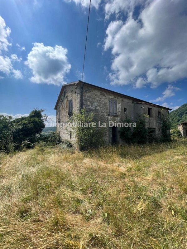 casa indipendente in vendita a Castel del Rio in zona Belvedere