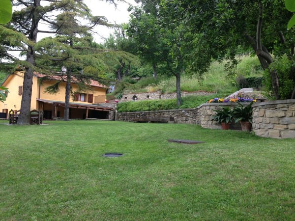 casa indipendente in vendita a Castel del Rio in zona Valsalva
