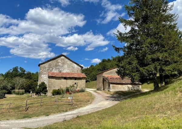 casale in vendita a Castel del Rio in zona Giugnola