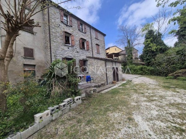 appartamento in vendita a Castel del Rio in zona Belvedere