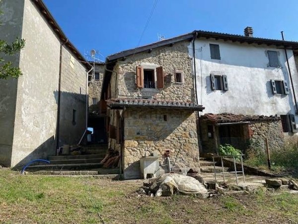 casa indipendente in vendita a Castel di Casio in zona Casola