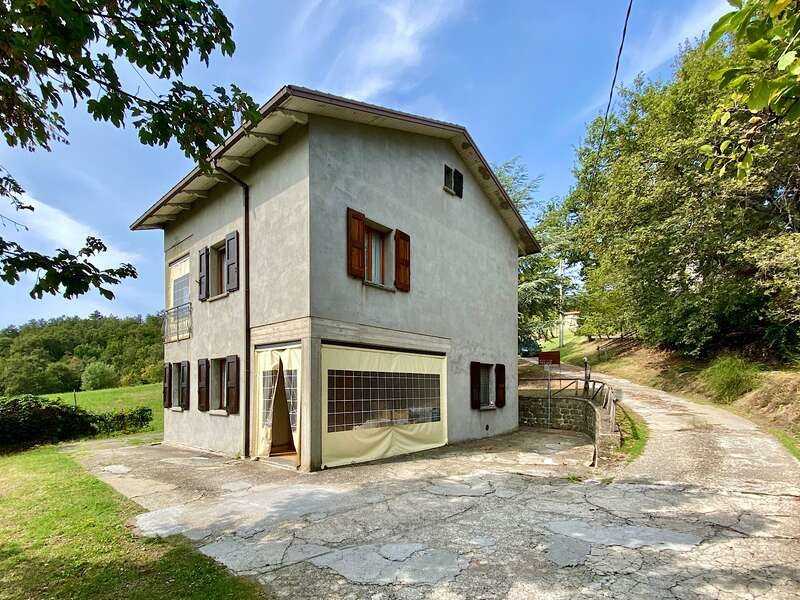 casa indipendente in vendita a Castel di Casio
