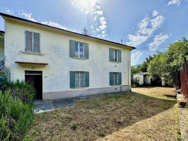 casa semindipendente in vendita a Castel di Casio in zona Suviana