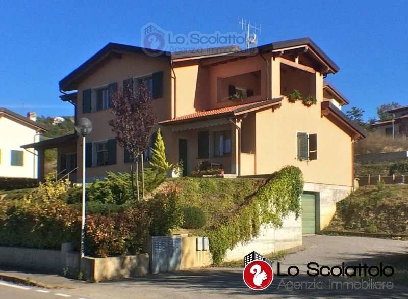 casa indipendente in vendita a Castel di Casio