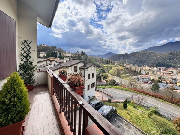 appartamento in vendita a Castel di Casio in zona Casola