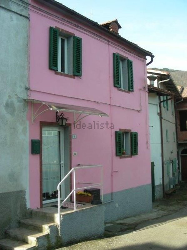 casa indipendente in vendita a Castel di Casio