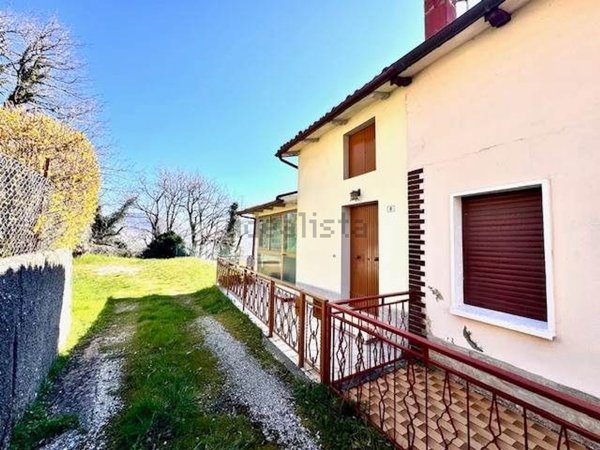 pentavano in vendita a Castel di Casio