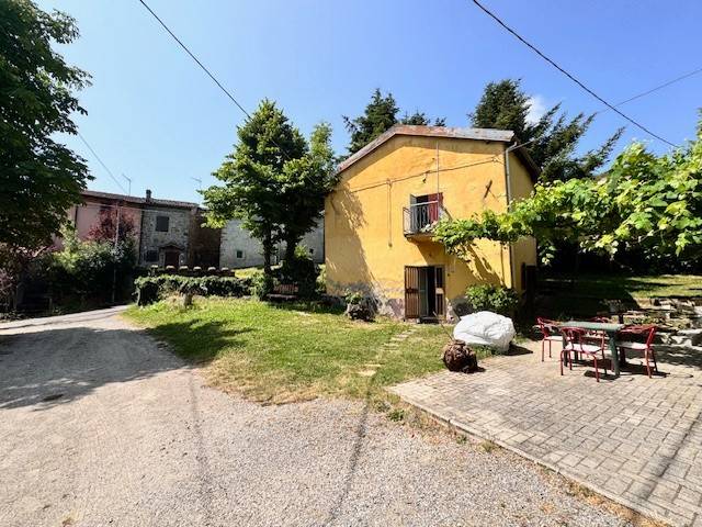 casa indipendente in vendita a Castel di Casio