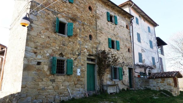 casa indipendente in vendita a Castel di Casio