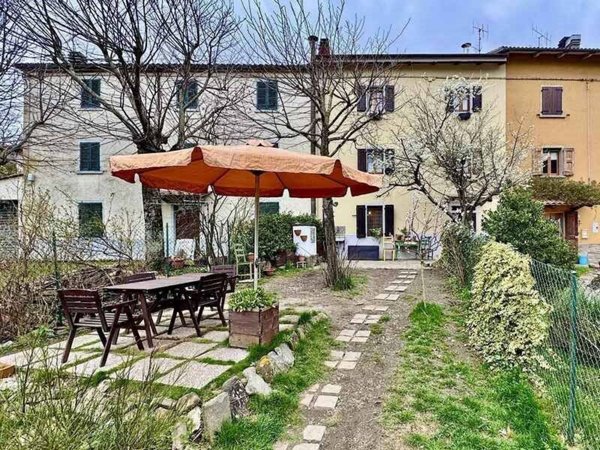 casa indipendente in vendita a Castel di Casio in zona Badi