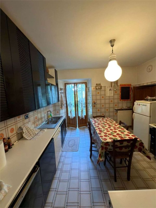 casa indipendente in vendita a Castel di Casio