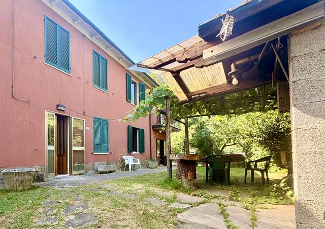 casa indipendente in vendita a Castel di Casio in zona Badi