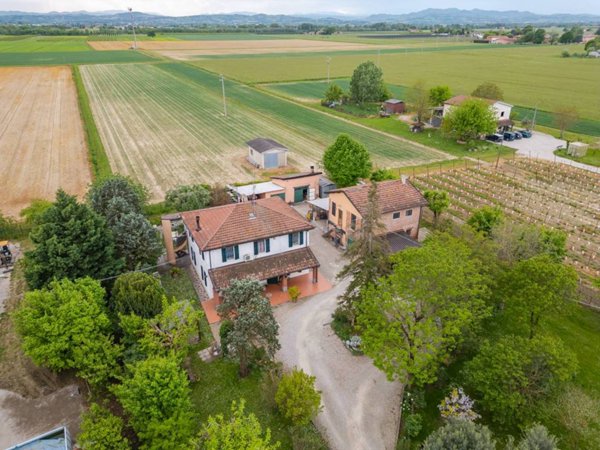casa indipendente in vendita a Castel Guelfo di Bologna