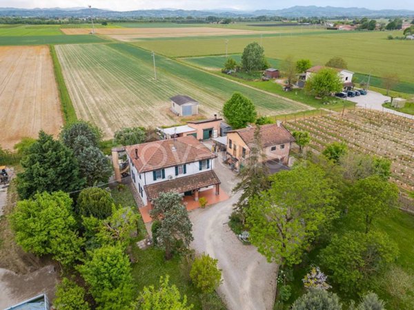 casa indipendente in vendita a Castel Guelfo di Bologna