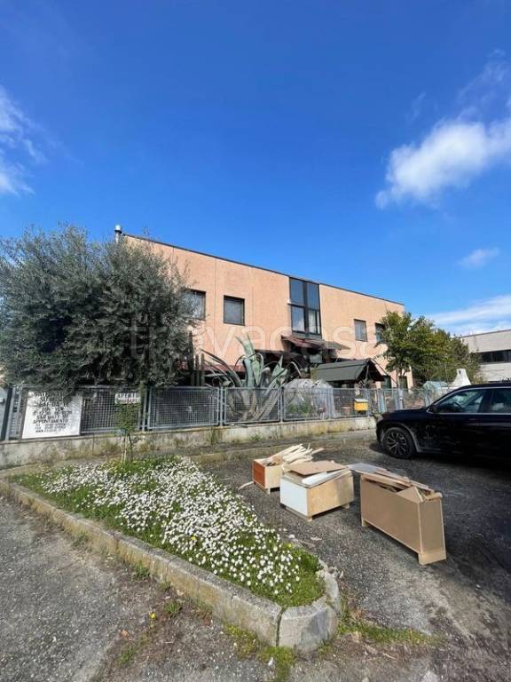 capannone in vendita a Castel Guelfo di Bologna