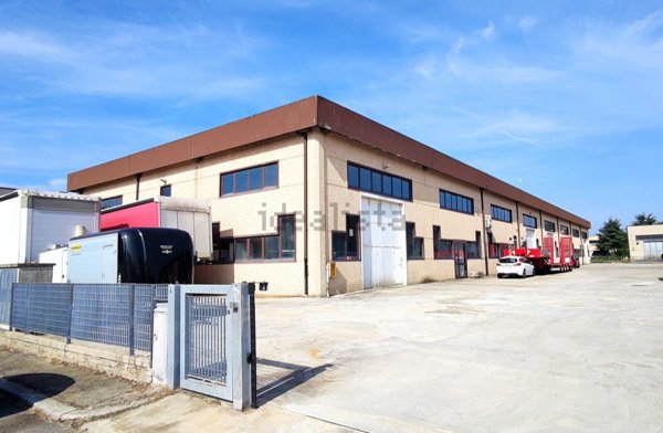 capannone in vendita a Castel Guelfo di Bologna