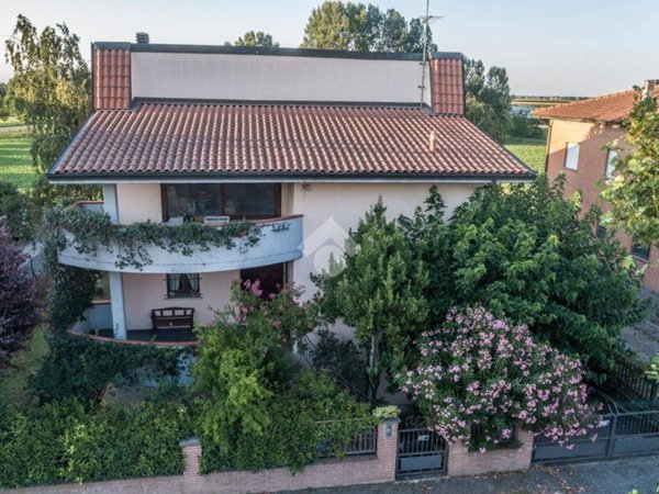 casa indipendente in vendita a Castel Guelfo di Bologna