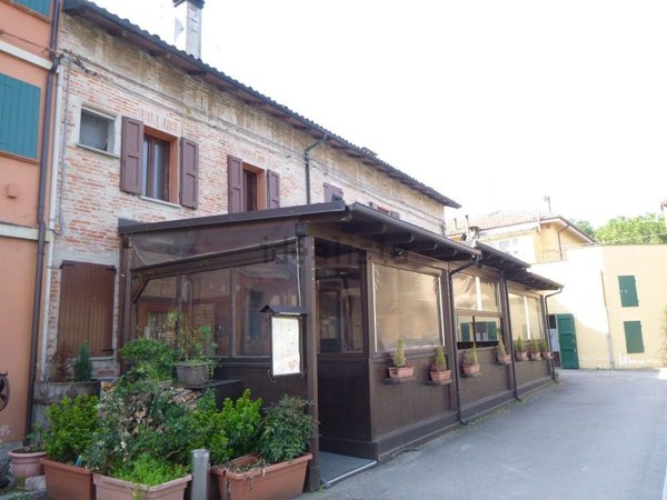 negozio in vendita a Castel Guelfo di Bologna