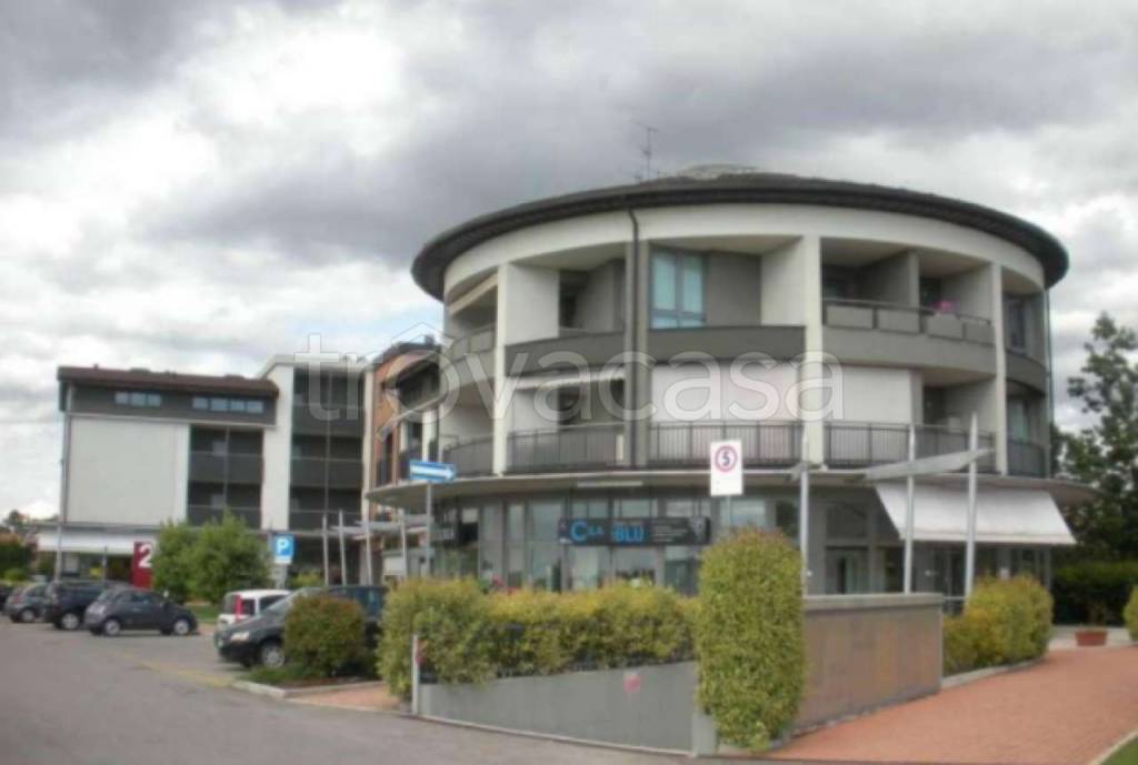 ufficio in vendita a Castel Guelfo di Bologna