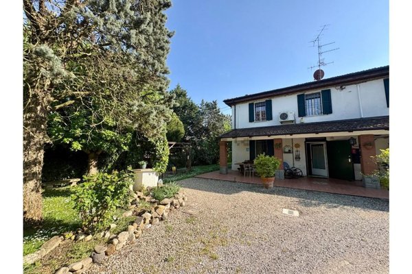 casa indipendente in vendita a Castel Guelfo di Bologna