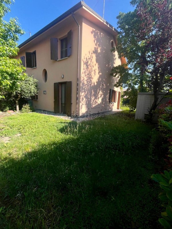 casa indipendente in vendita a Castel Guelfo di Bologna