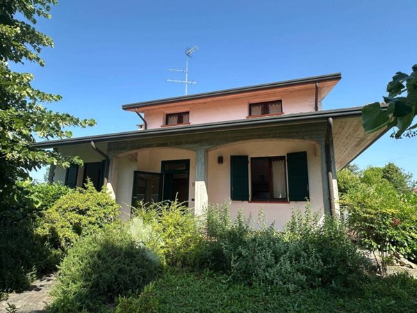 casa indipendente in vendita a Castel Guelfo di Bologna