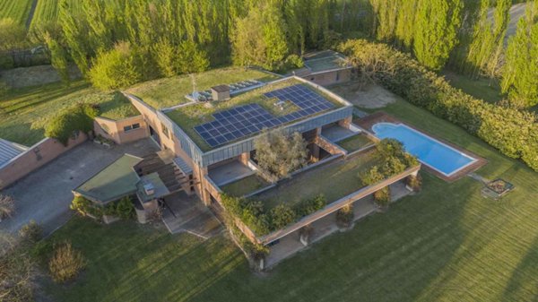 casa indipendente in vendita a Castello d'Argile