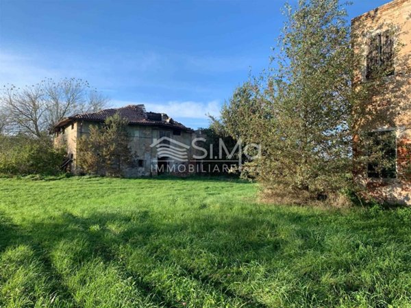 villa in vendita a Castello d'Argile
