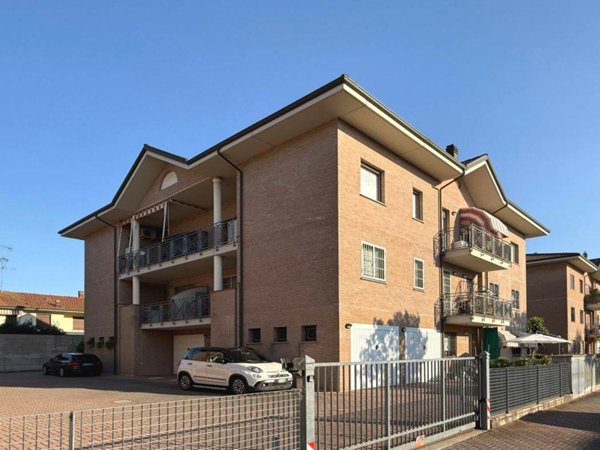 appartamento in vendita a Castello d'Argile